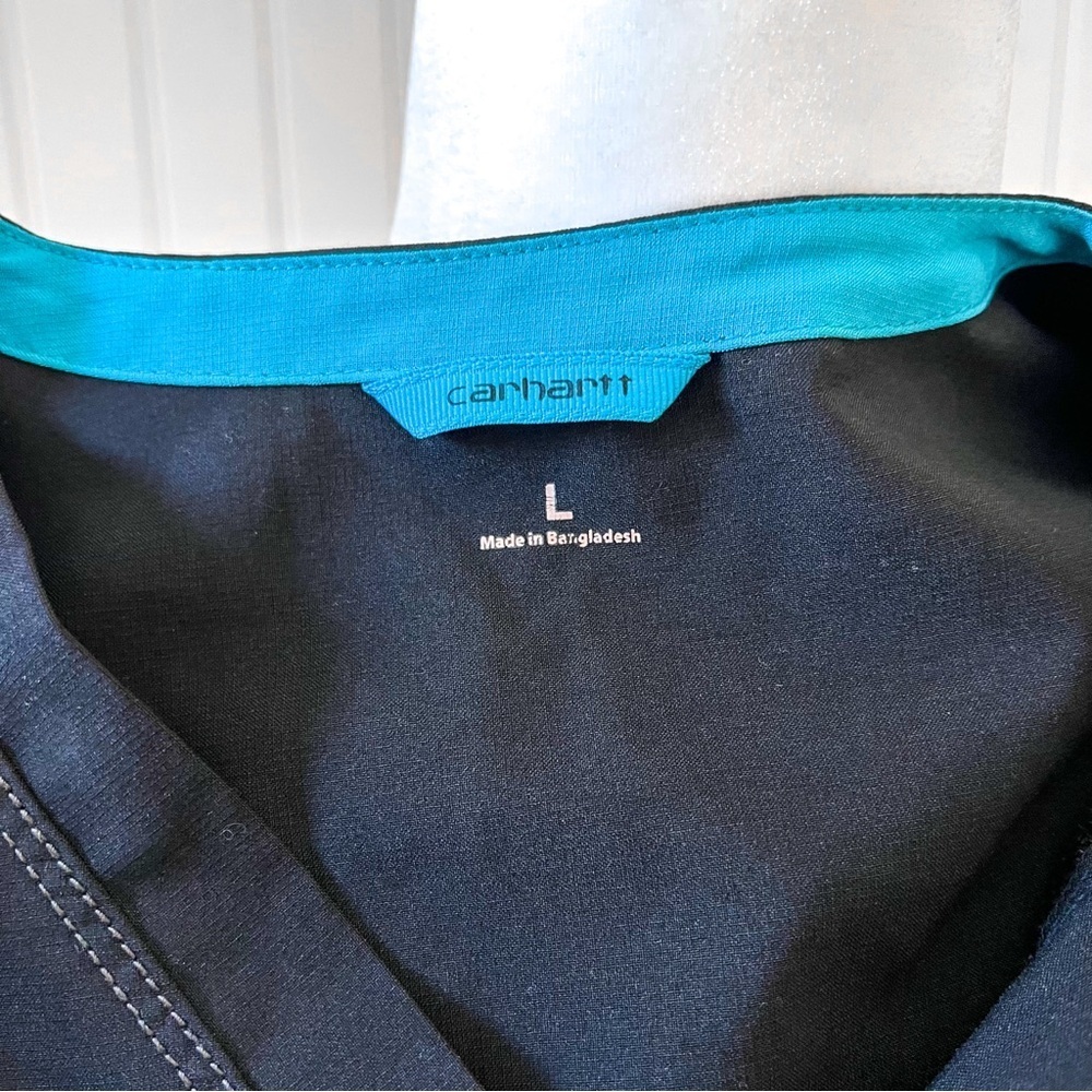 Carhartt Black Scrub Top - Picture 3 of 5